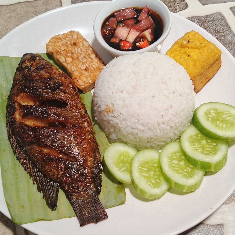 Ikan bakar/goreng/cobek Paket