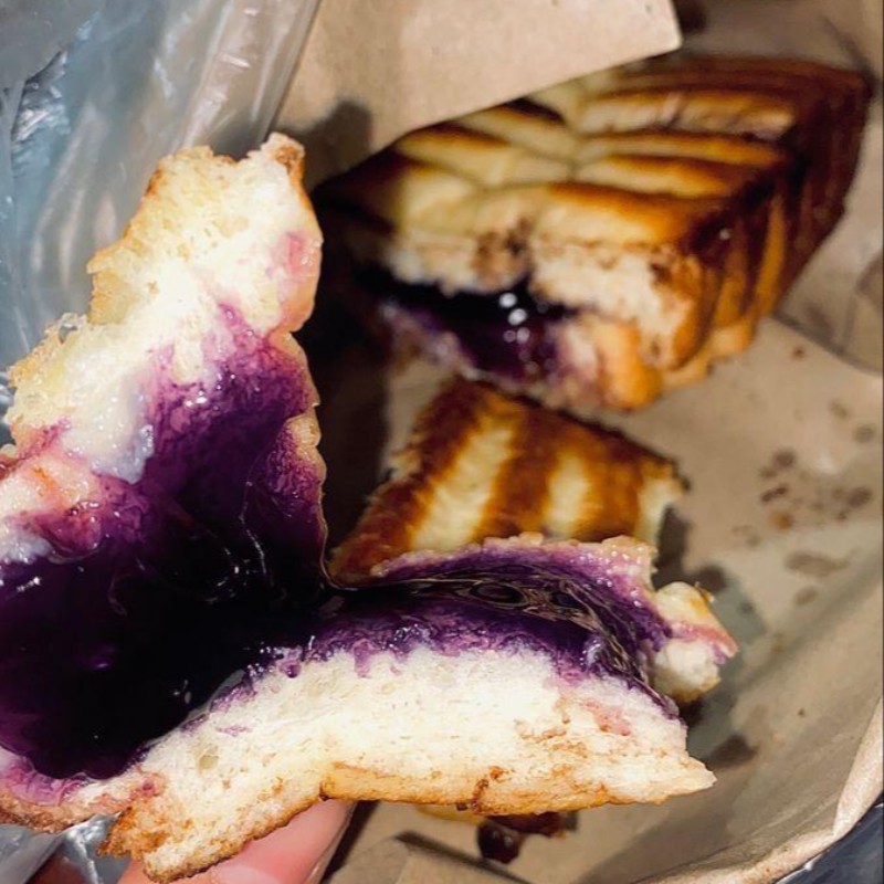 Roti Bakar Dan Kukus Kasino (Besar) Selai Biasa