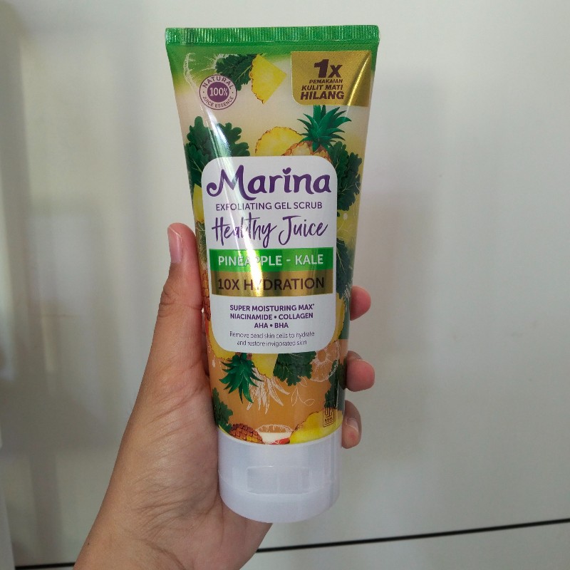 Marina Exfoliating Gel Scrub Pineapple - Kale